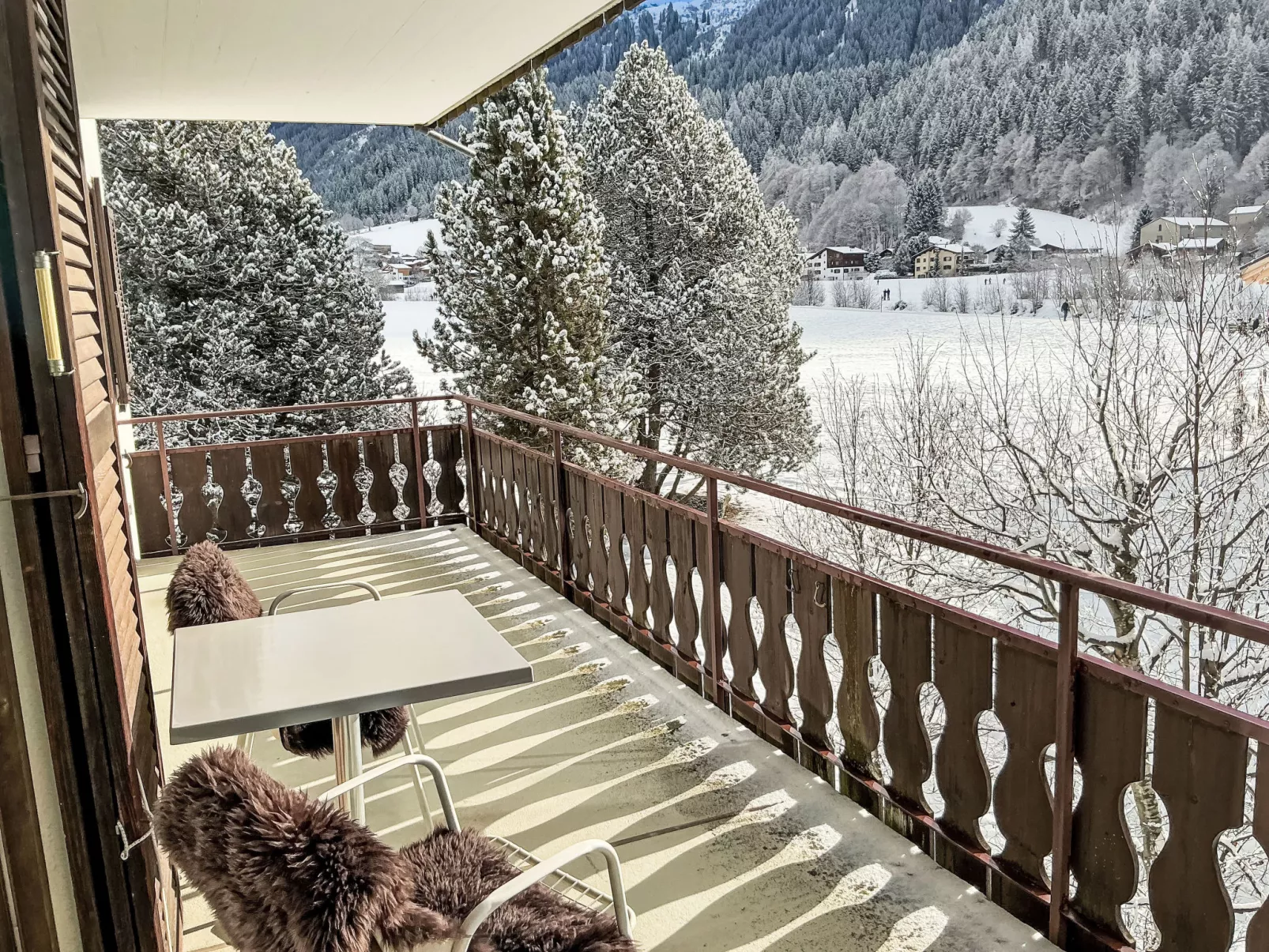 Paluedaklosters - Outside