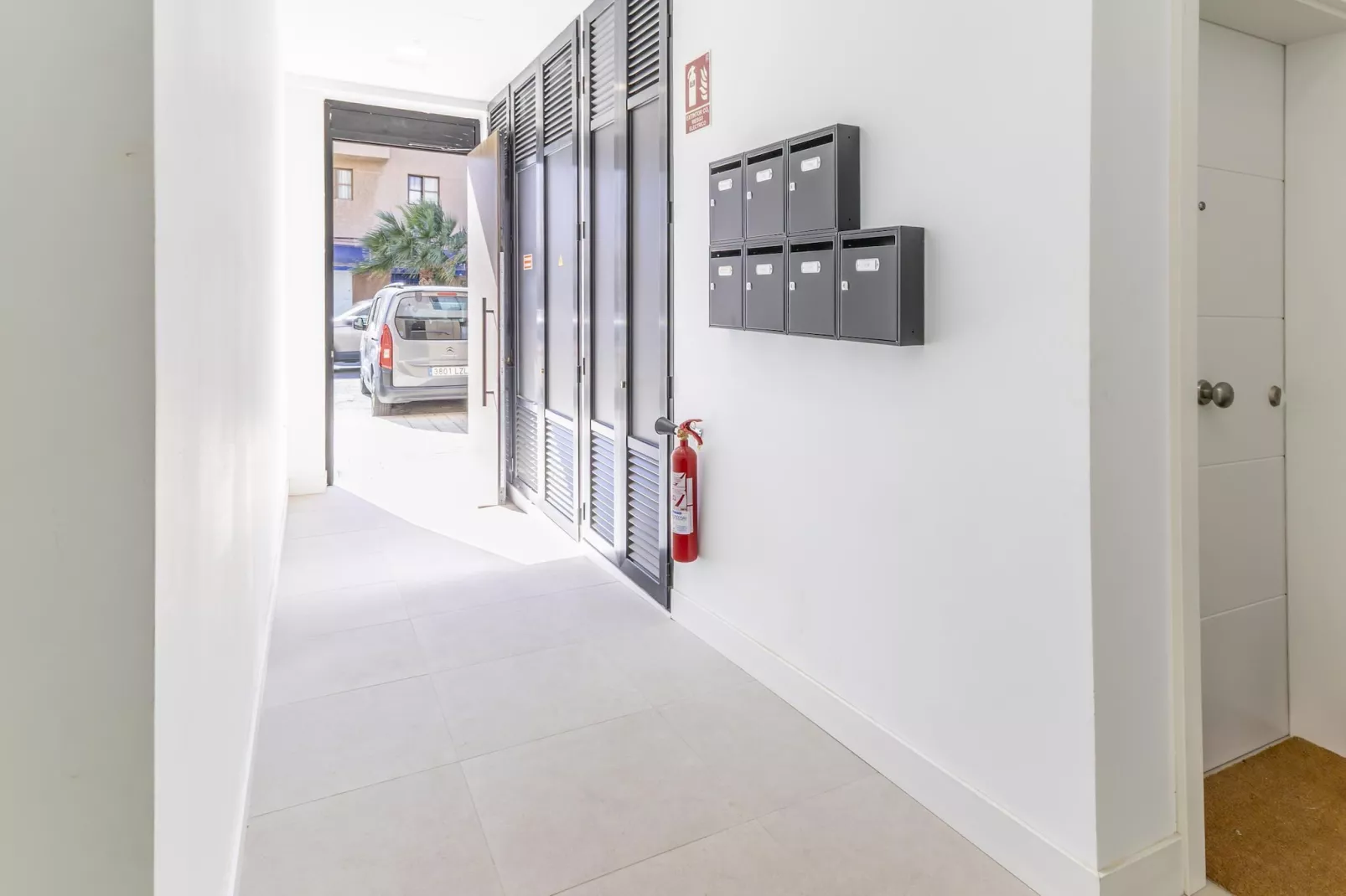 BRISAMAR III										 - Flur