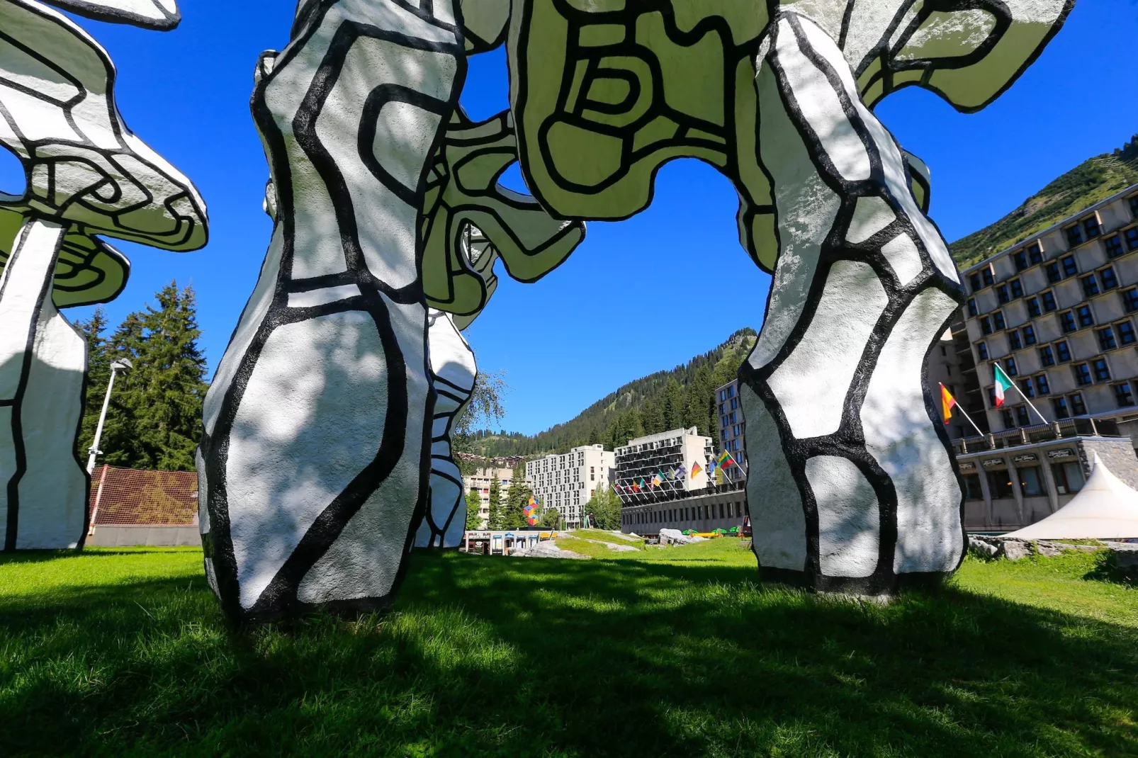 Le Flaine Chambre 2 personnes_C2 - Garten Sommer