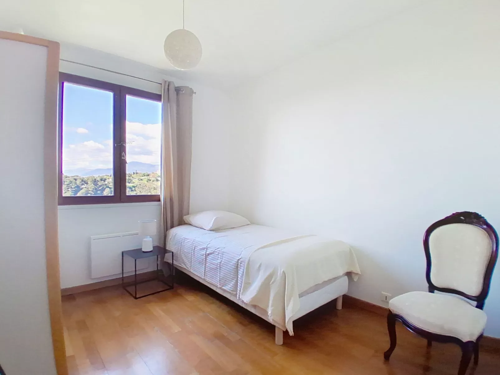 Domaine de l'Etoile - Drinnen