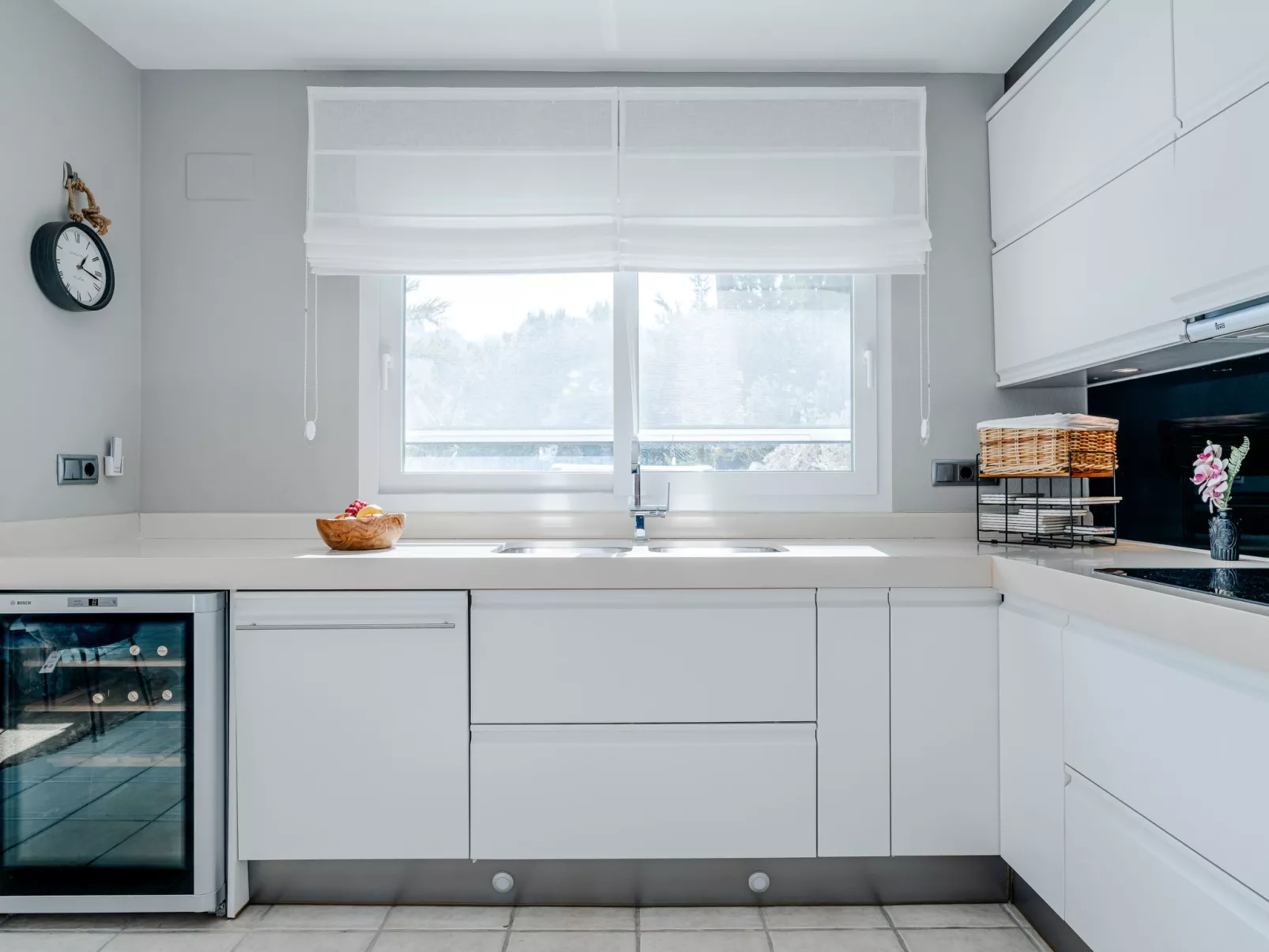 Tintorera Mar Azul - Inside