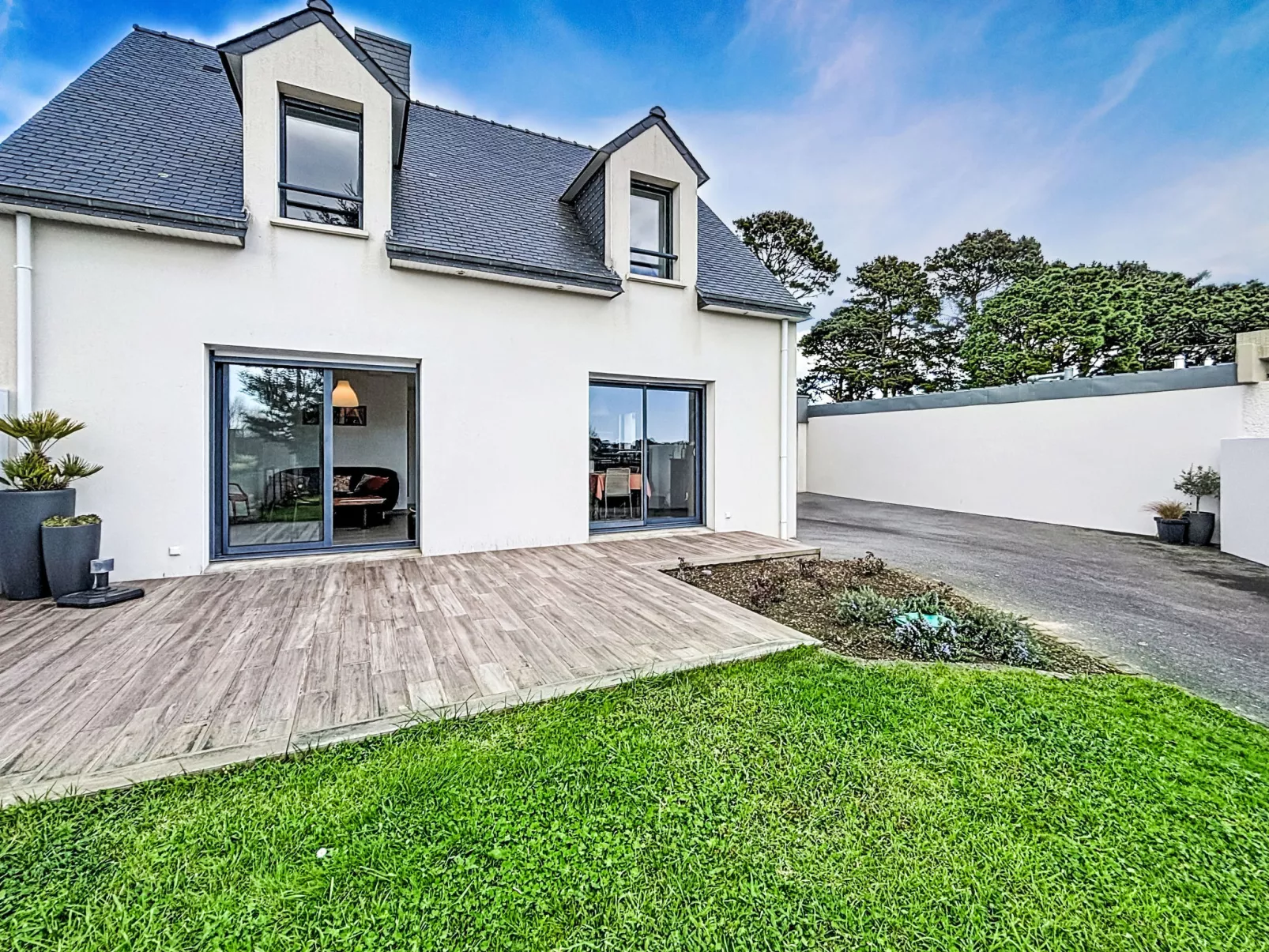 Maison de la Ria - Draußen