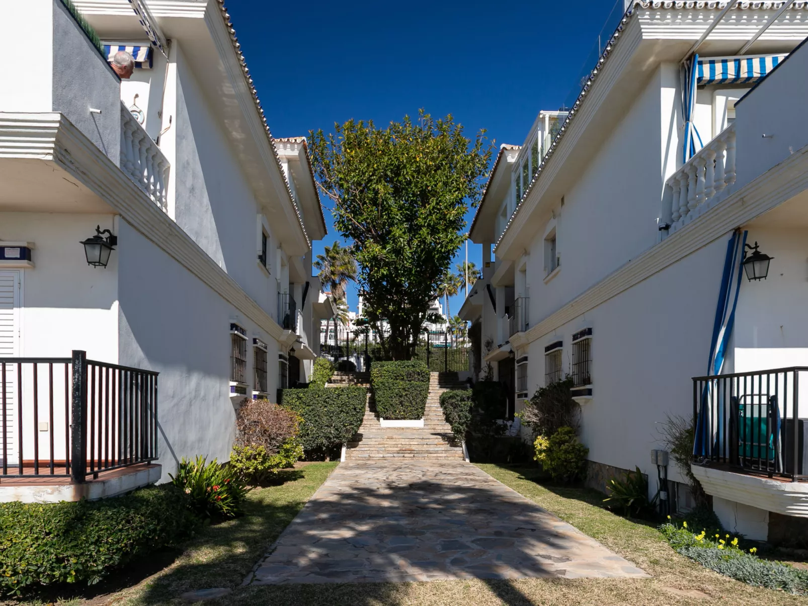 El Faro on the Beach - Outside