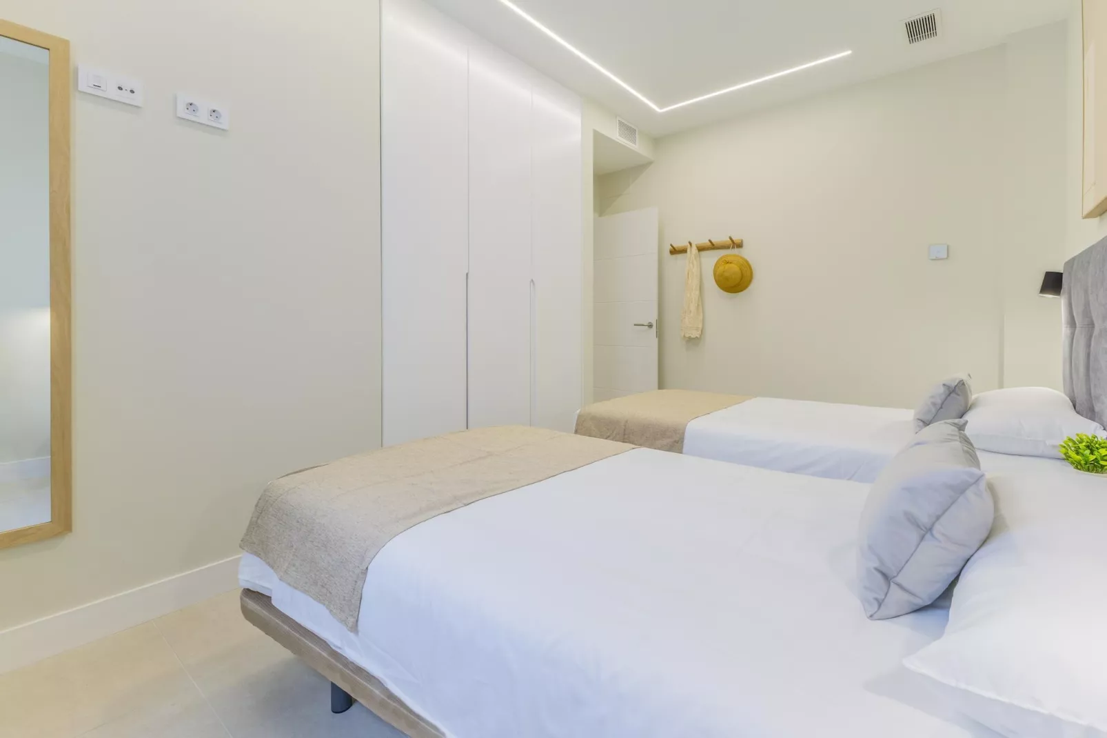 BRISAMAR V										 - Chambre