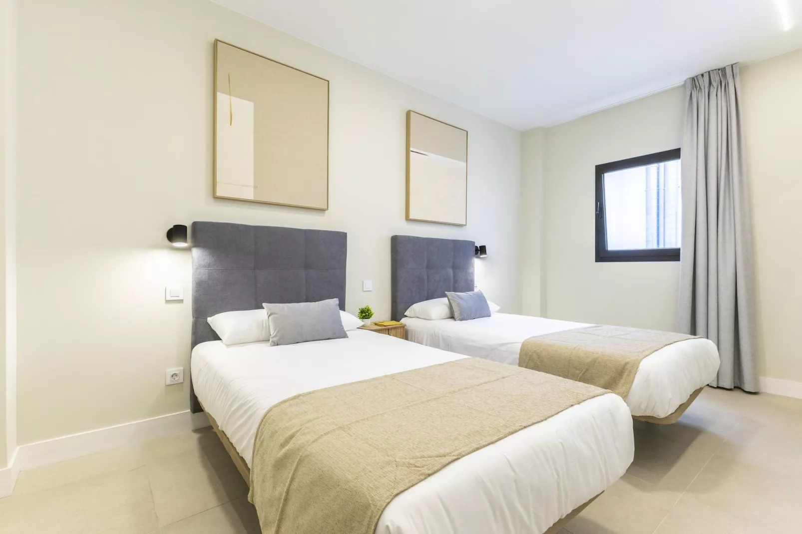 BRISAMAR V										 - Chambre