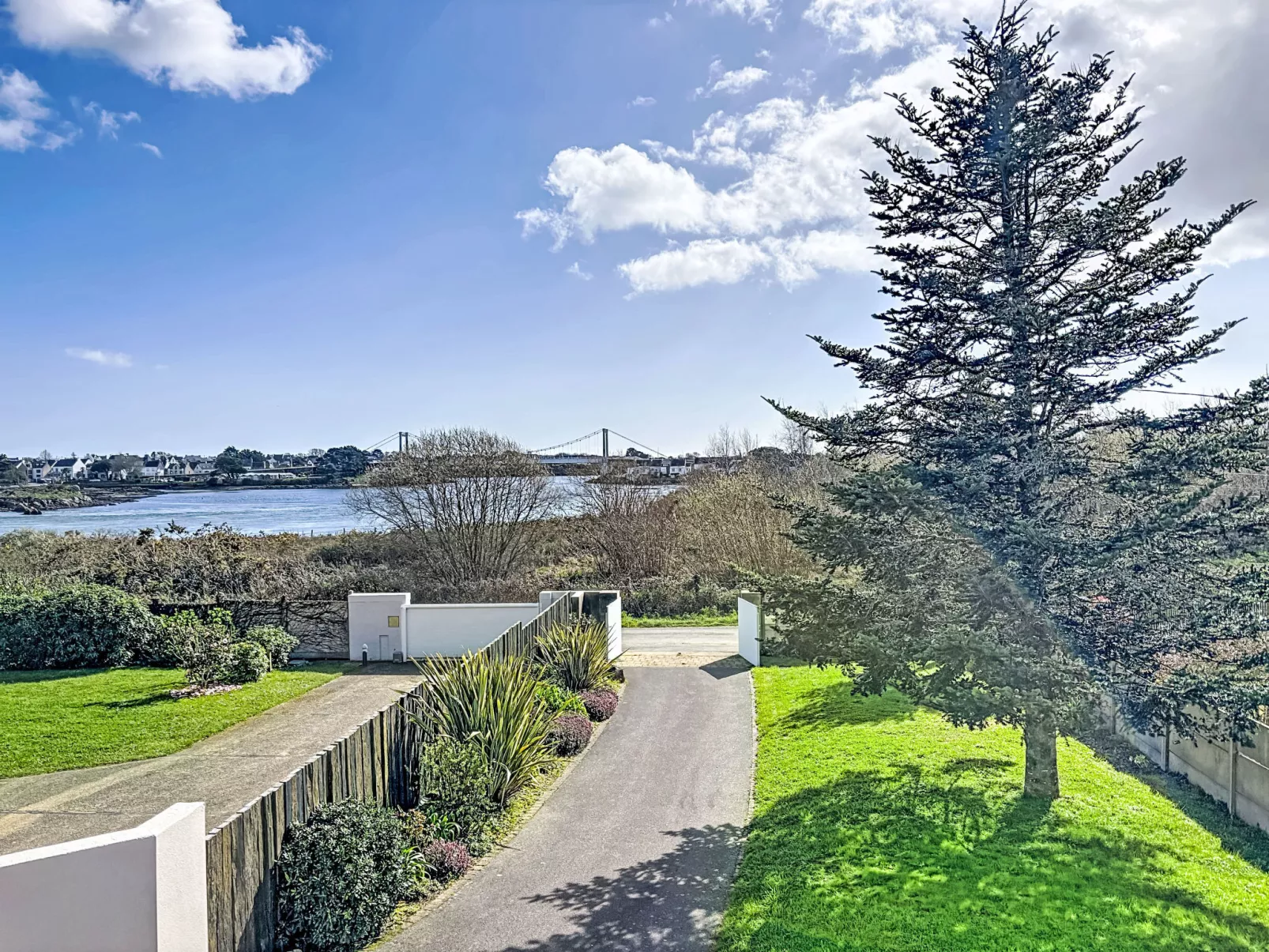 Maison de la Ria - Draußen