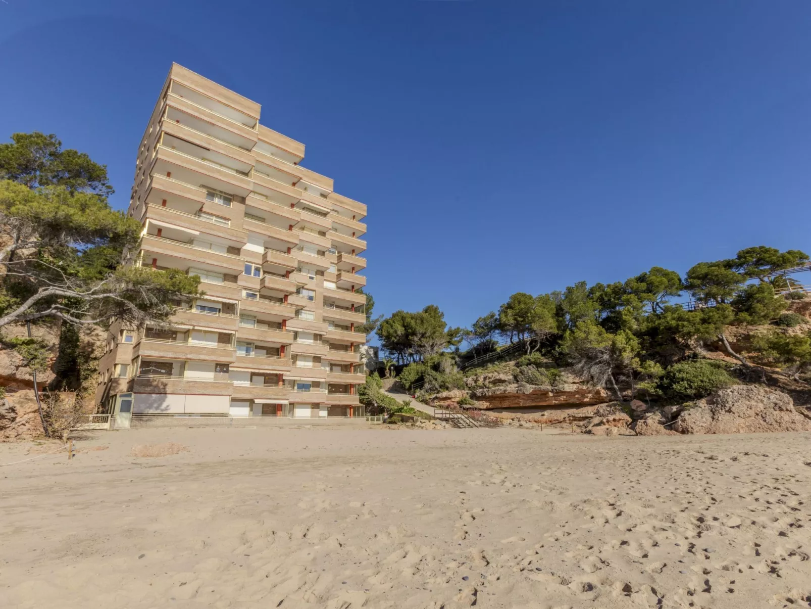 Los Delfines - Draußen