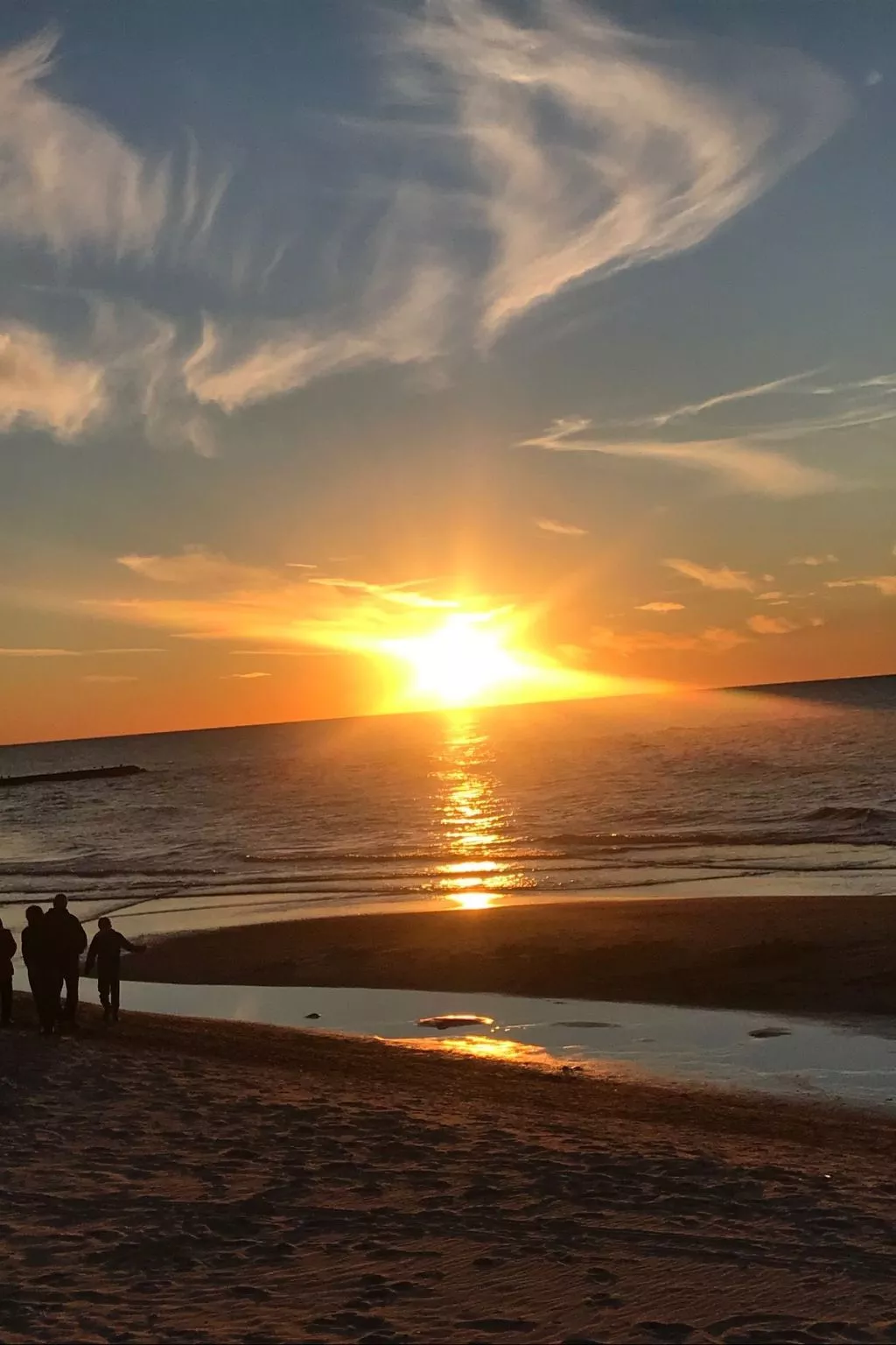 Gemütliche Wohnung in Rowy mit Terrasse, Grill, - Draußen