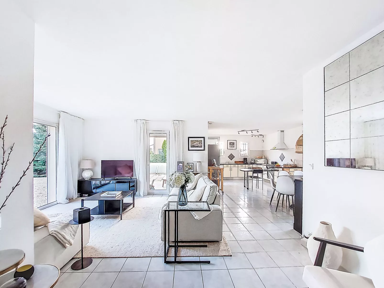 Villa Brouilla - Drinnen