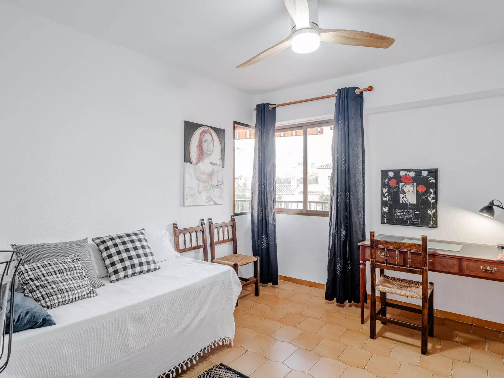 Puerto Javea - Drinnen