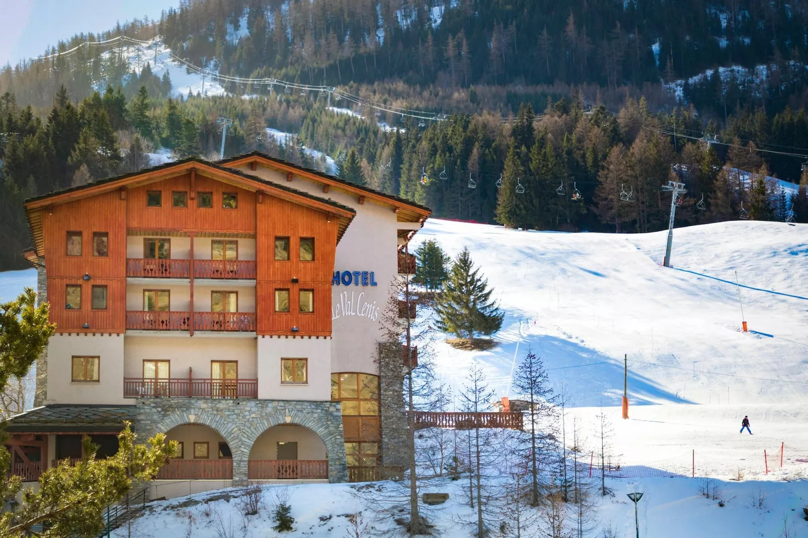 VALCENIS Chambre 2 personnes_C2 - Areas within 1km in summer