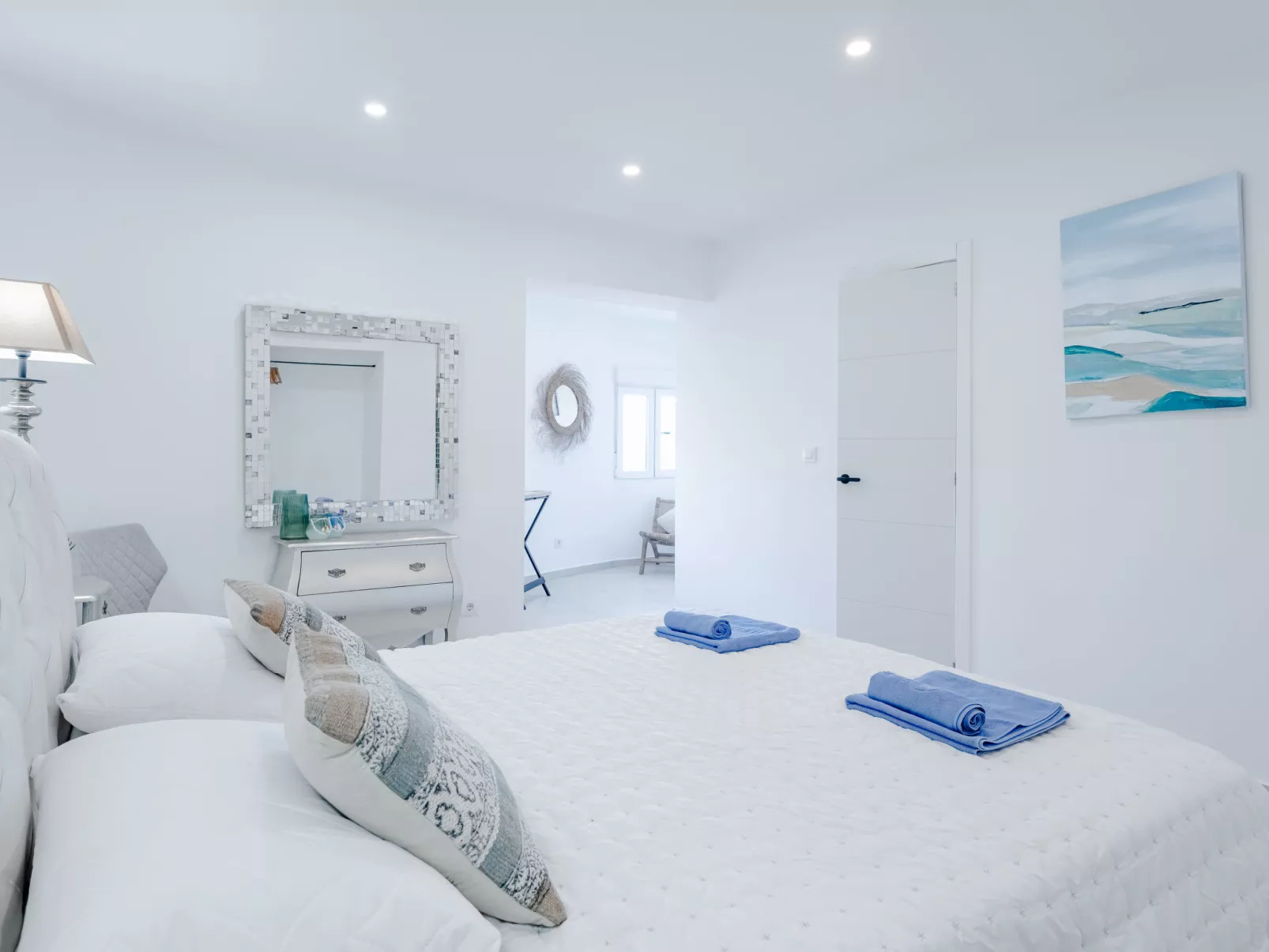 Tintorera Mar Azul - Inside