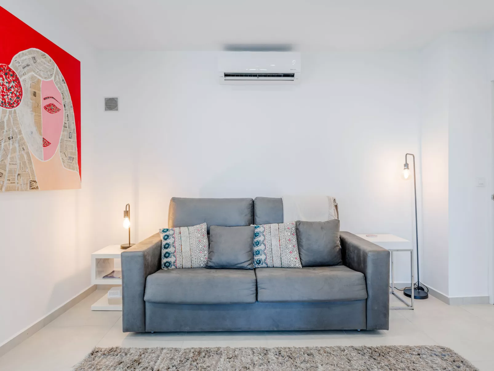 Tintorera Mar Azul - Inside