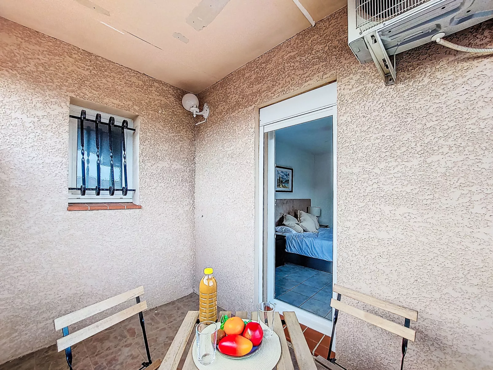 Villa Brouilla - Drinnen