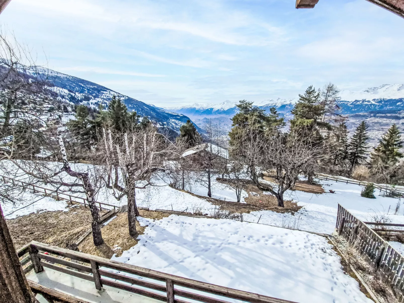 Chalet Le Rhônasson - Draußen