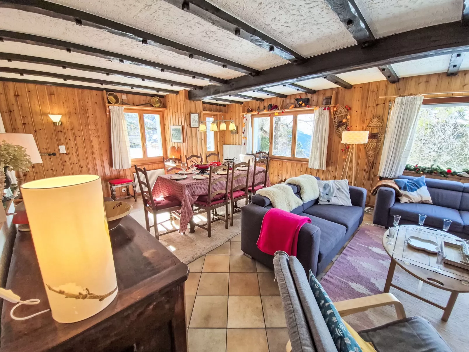 Chalet Le Rhônasson - Drinnen