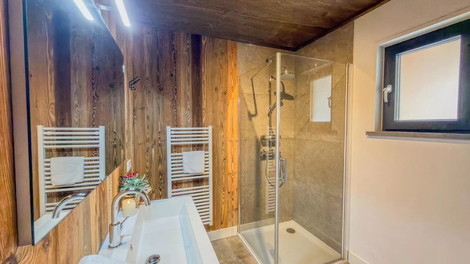 See Lounge - Badezimmer