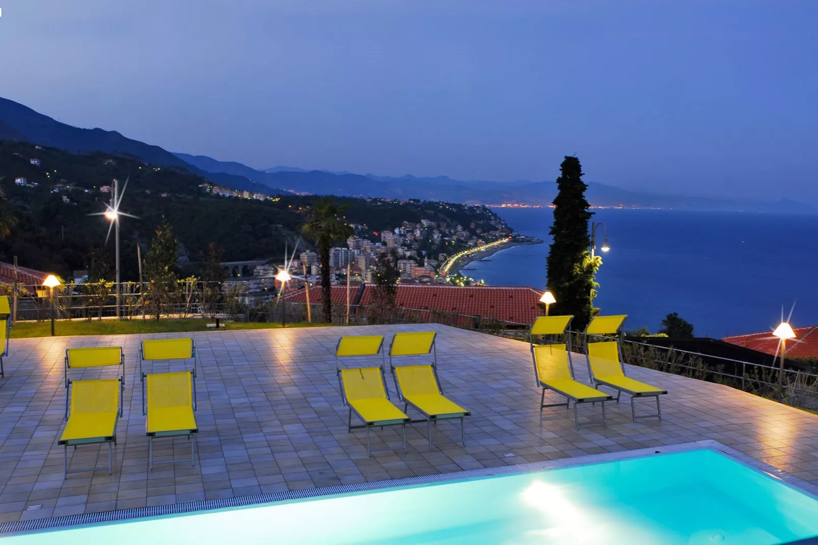 RESIDENCE VILLA BEUCA COGOLETO - TWO-ROOM APARTMENT 3 PAX B3 - Park facilities