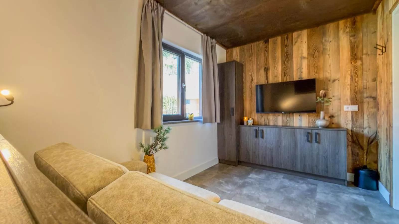Berg und See - Wohnzimmer