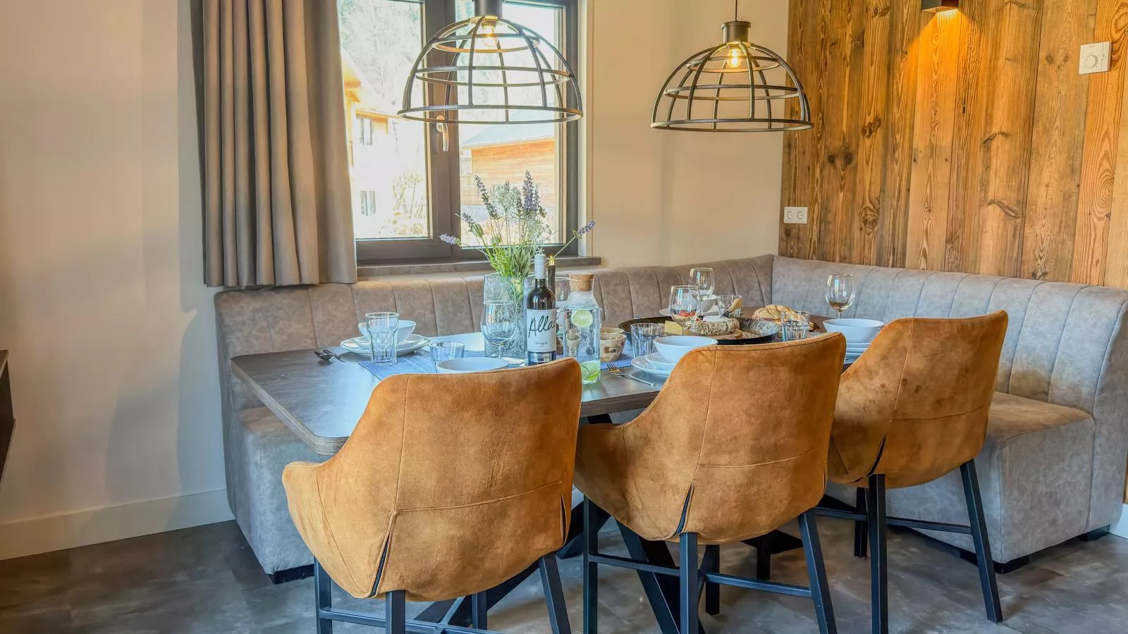 Mirnockblick - Salle à manger