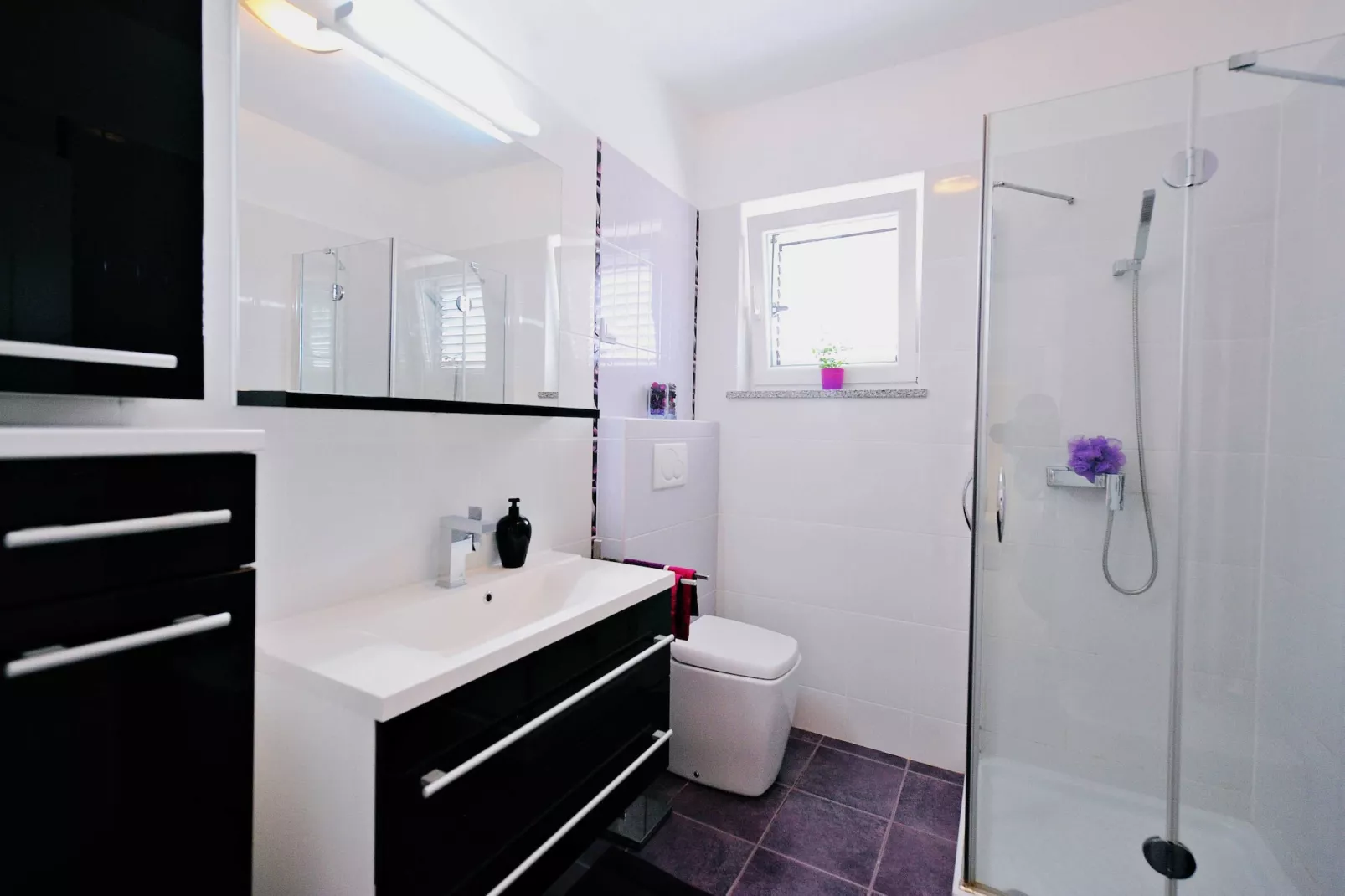 Villa Gea - Three Bedroom Villa with Swimming Pool - Badezimmer