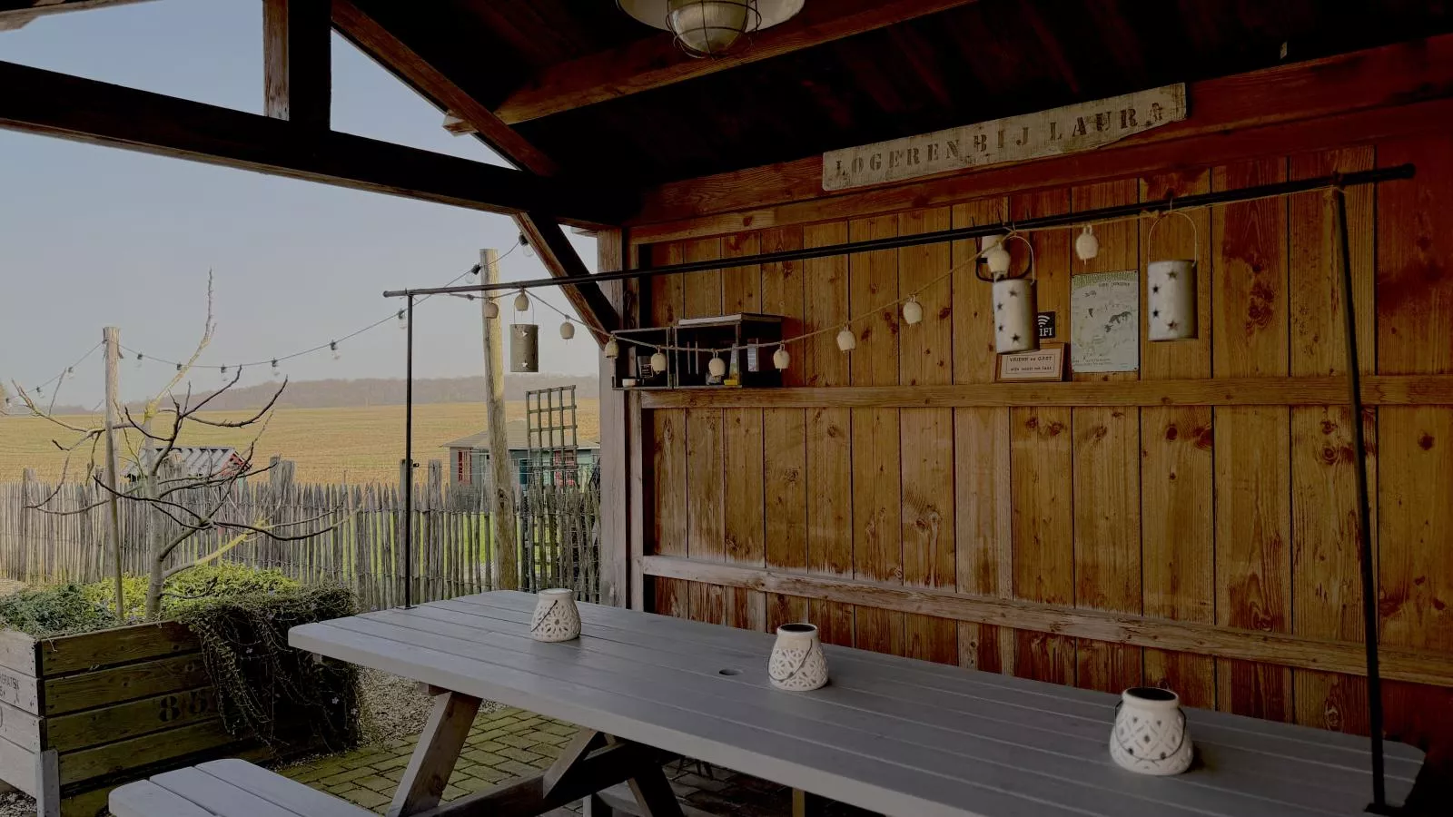 Logeren bij Laura - Gardens in summer