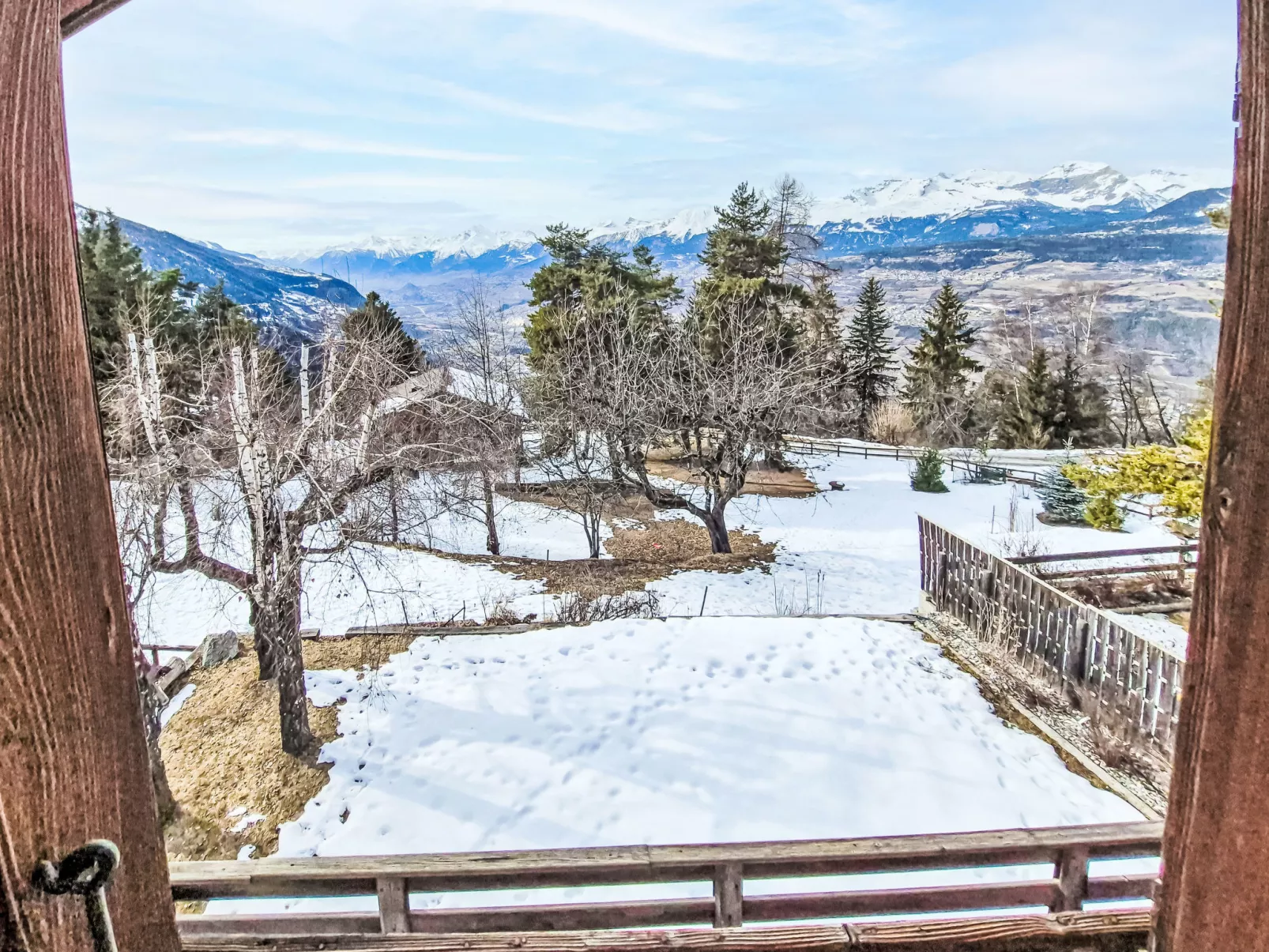 Chalet Le Rhônasson - Draußen