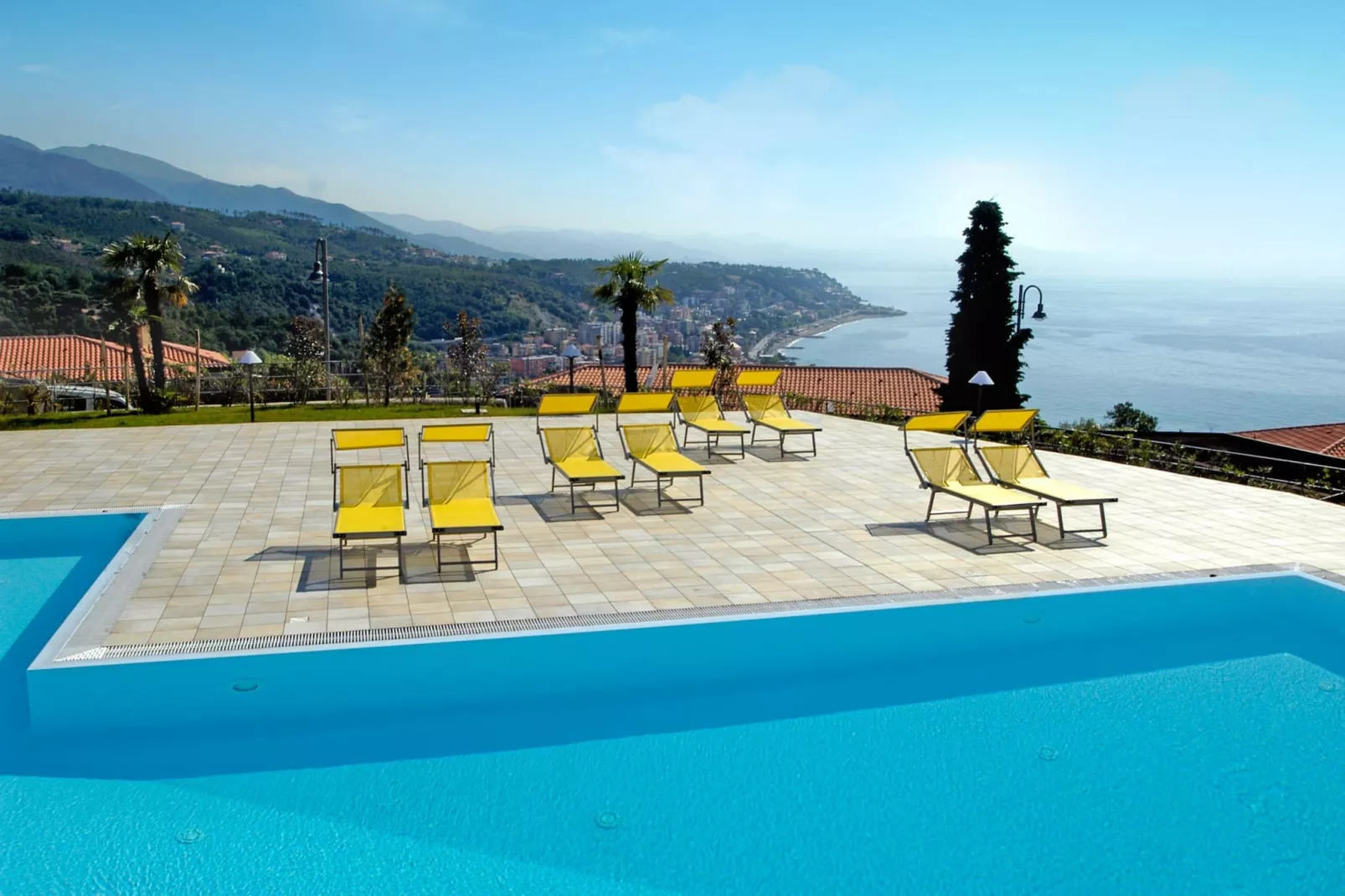 RESIDENCE VILLA BEUCA COGOLETO - TWO-ROOM APARTMENT 3 PAX SEA VIEW B3VM - Park facilities