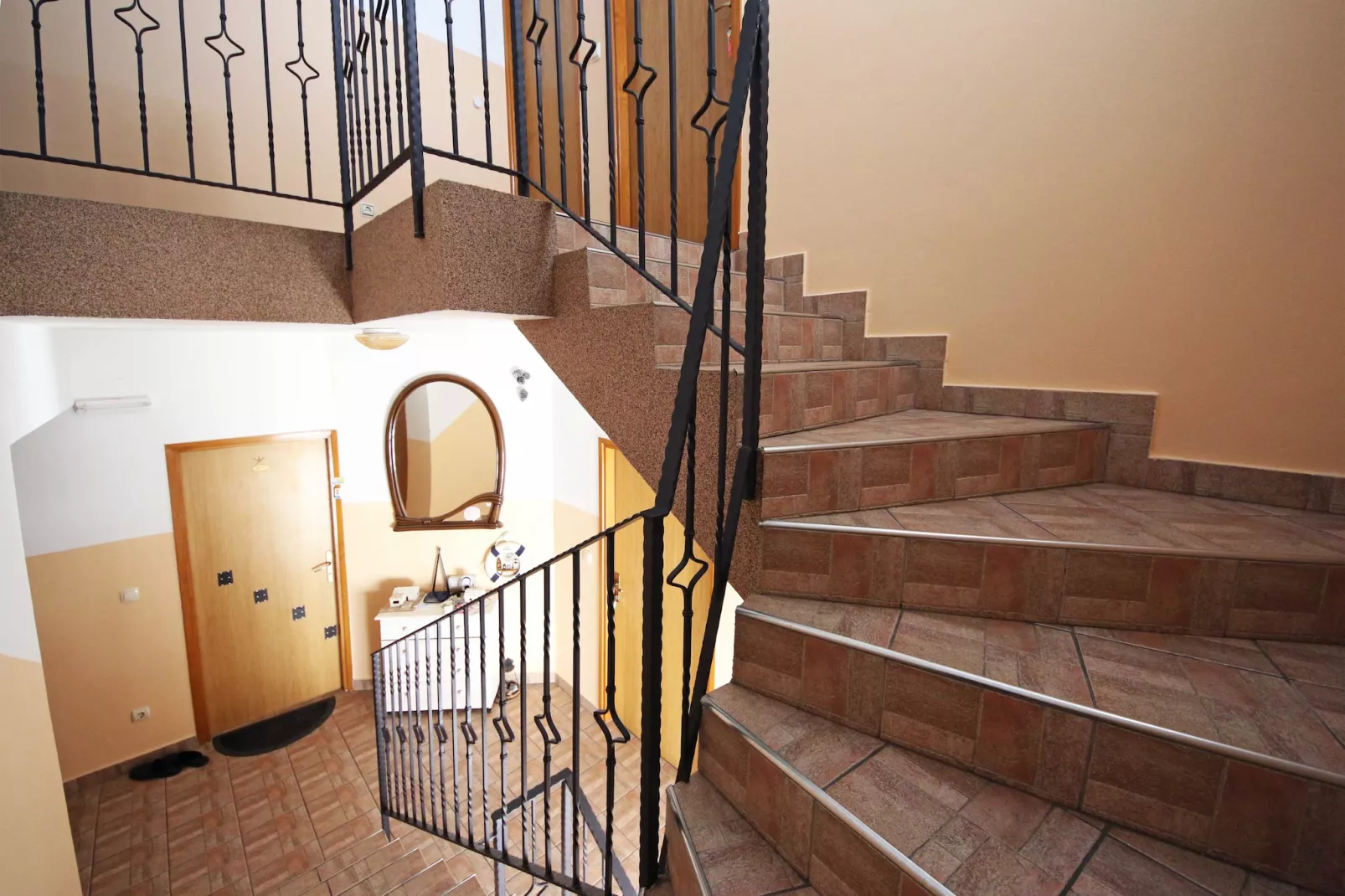 Apartments & Rooms Villa Petra -  One Bedroom Apartment with Balcony and Sea View (A4) - Innenbereich