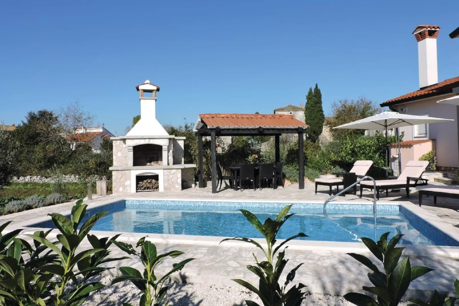 Villa Gea - Three Bedroom Villa with Swimming Pool - Schwimmbad