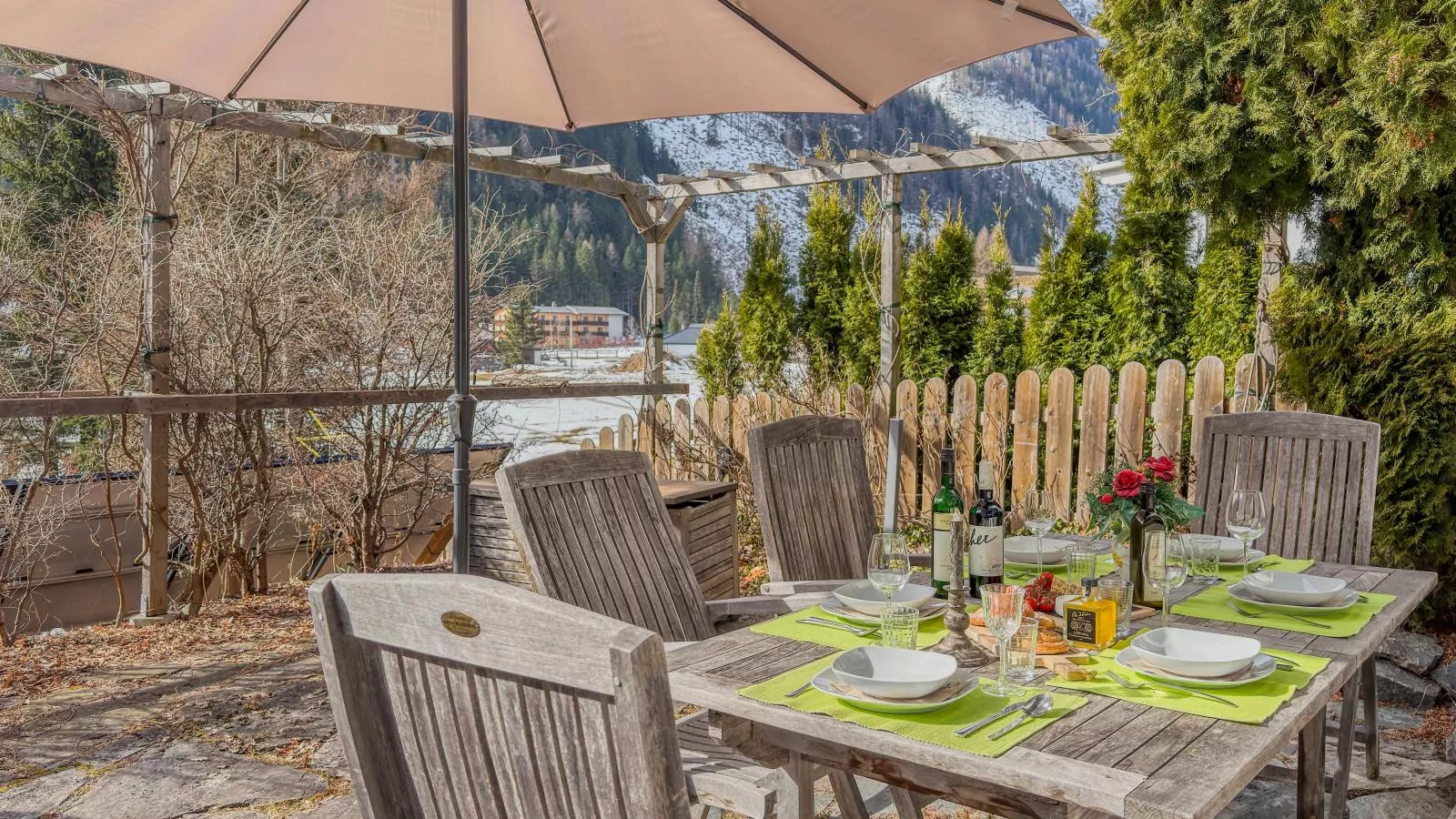 Landhaus Herz der Tauern - Terrasse / balcon