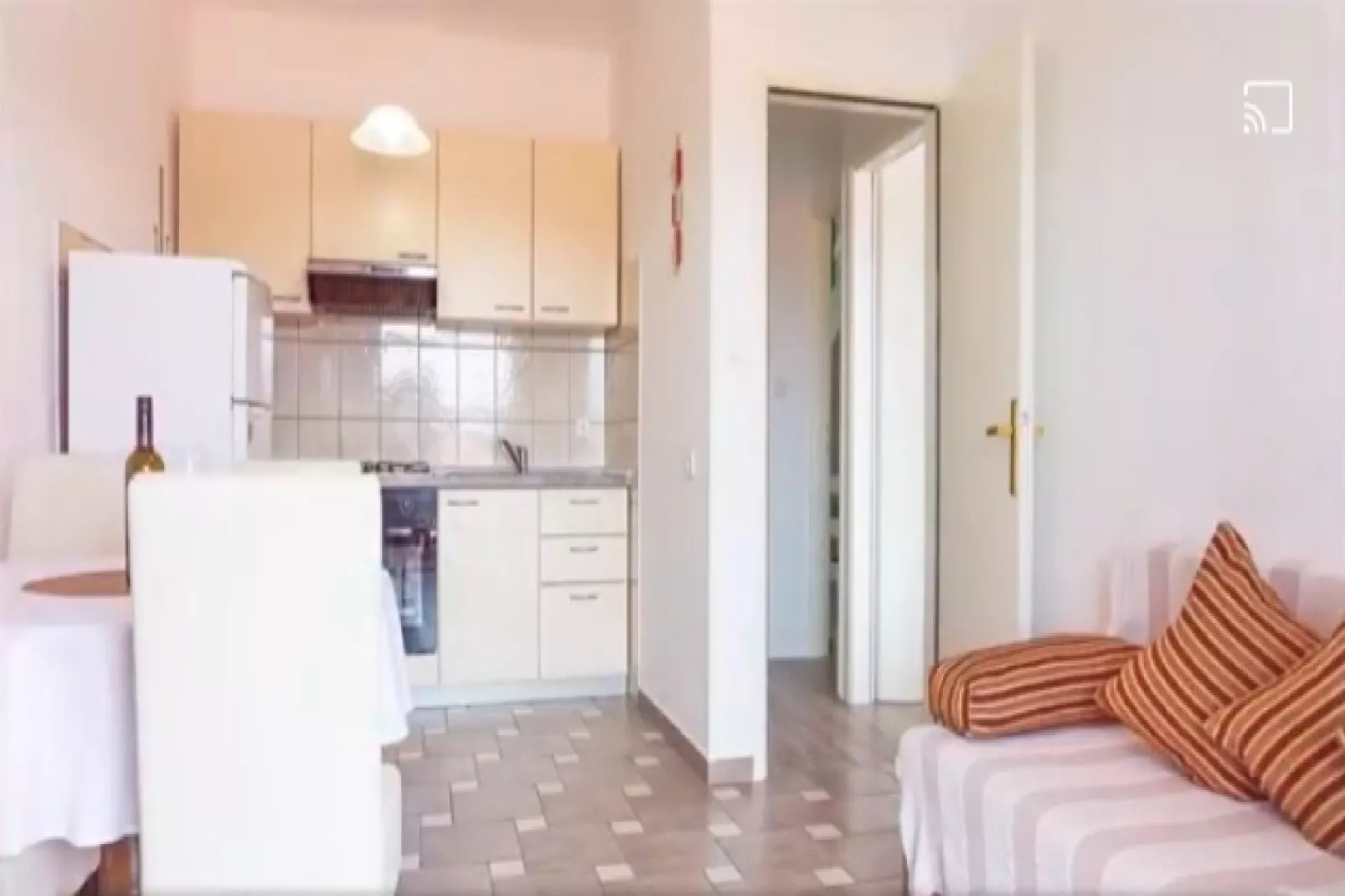 Apartments Snjezana - Two Bedroom Apartment with Balcony and Sea View A2