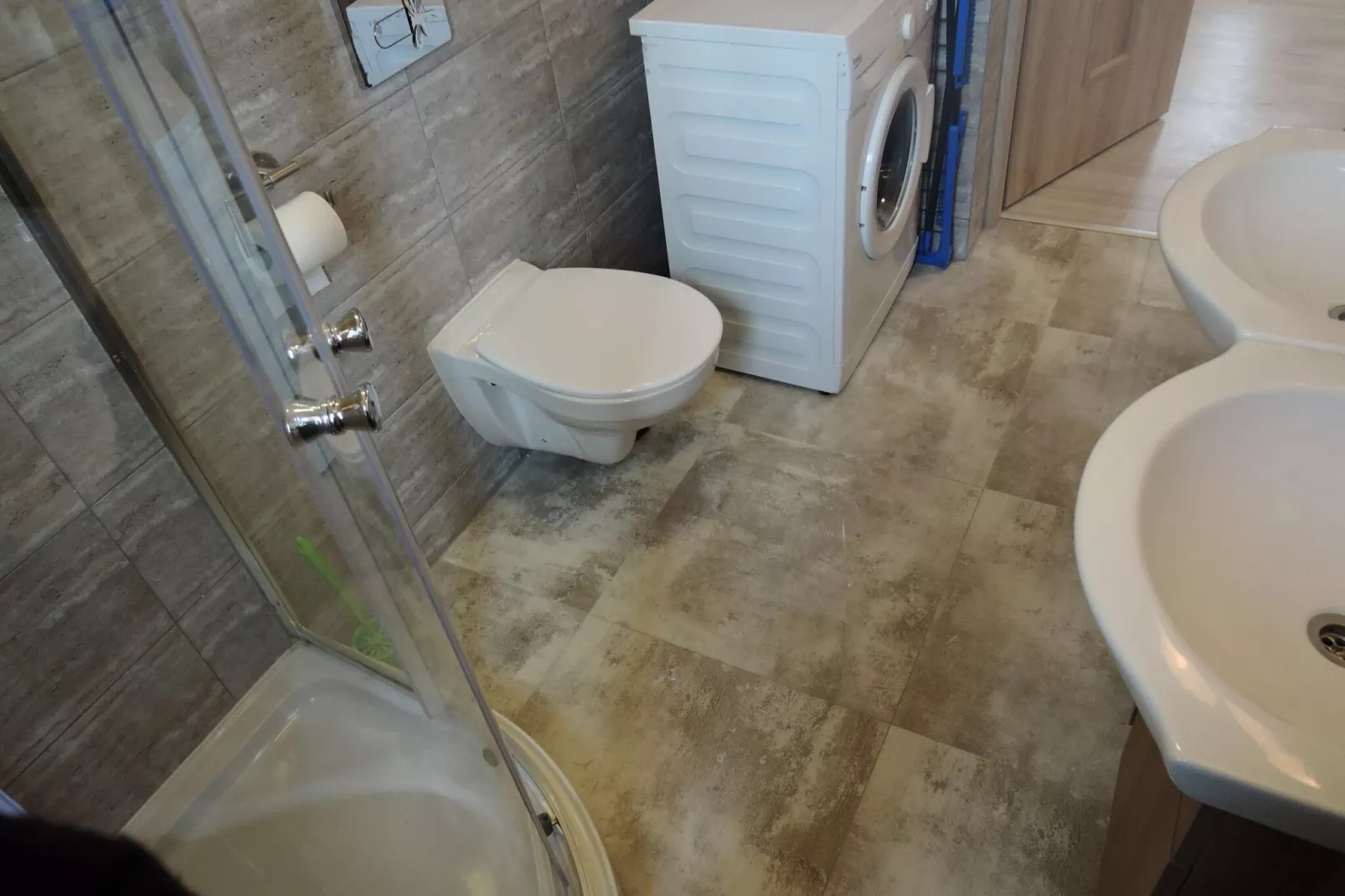 Ferienhaus Seefalke für 10 Personen in Nowe Warpno-Bathroom