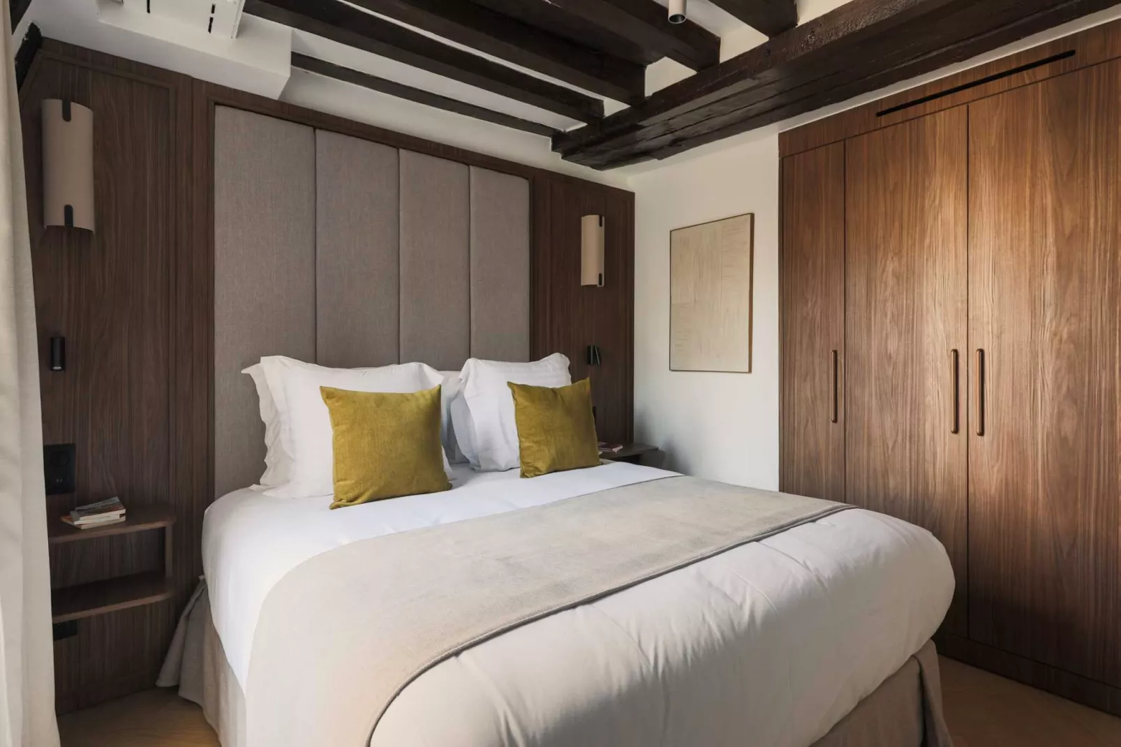 FDL-14-PRIVAS-4 - Untagged