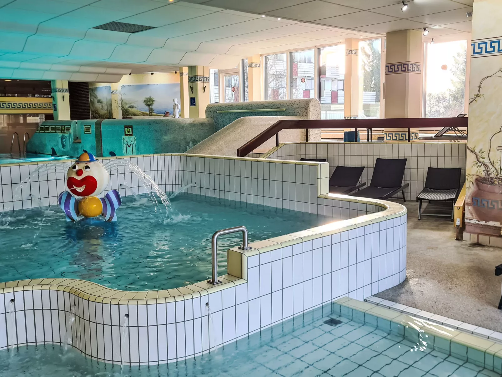 Lula inklusive Schwimmbad und Sauna - Draußen