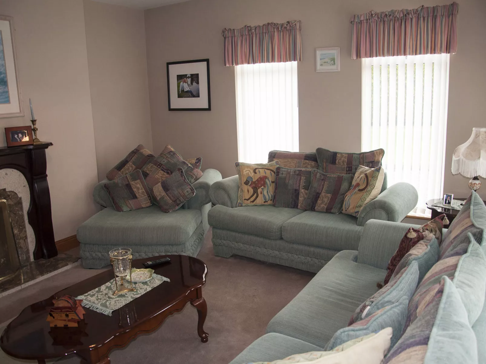 Eagle View Holiday Home - Inside