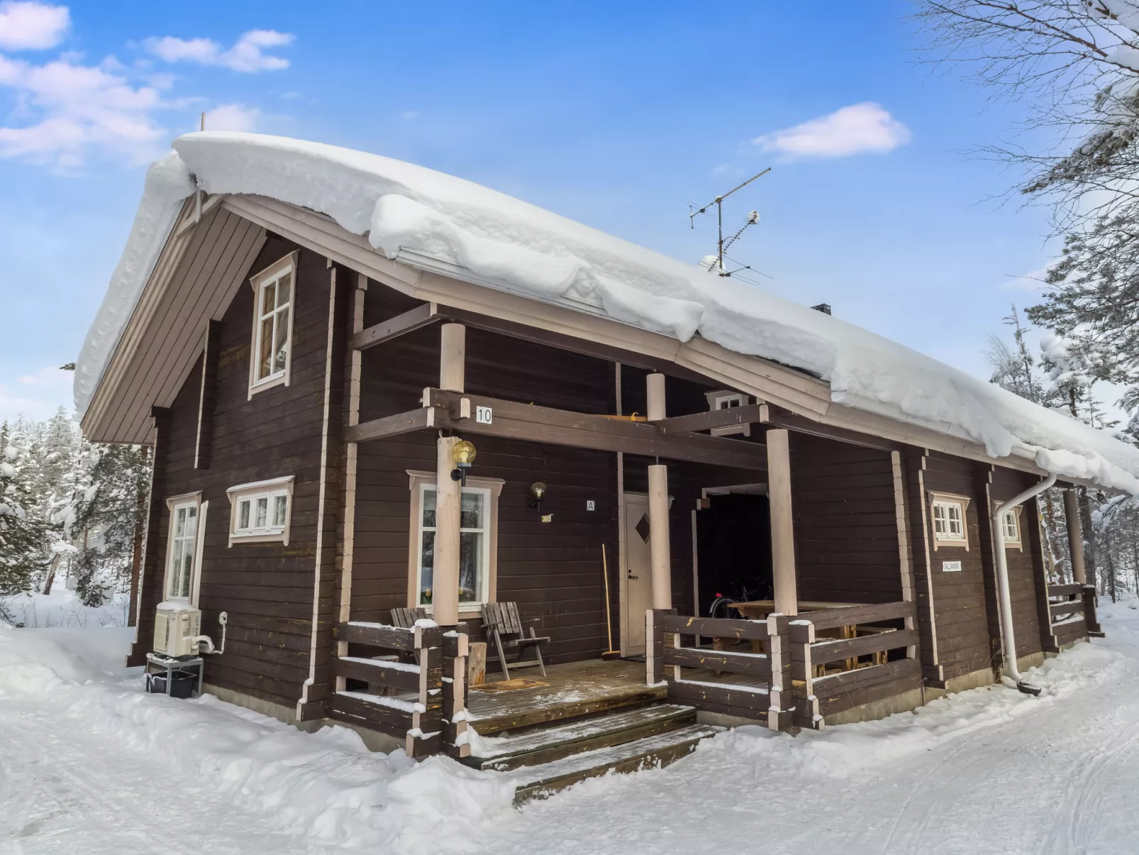 Sallanrinne b - Drinnen