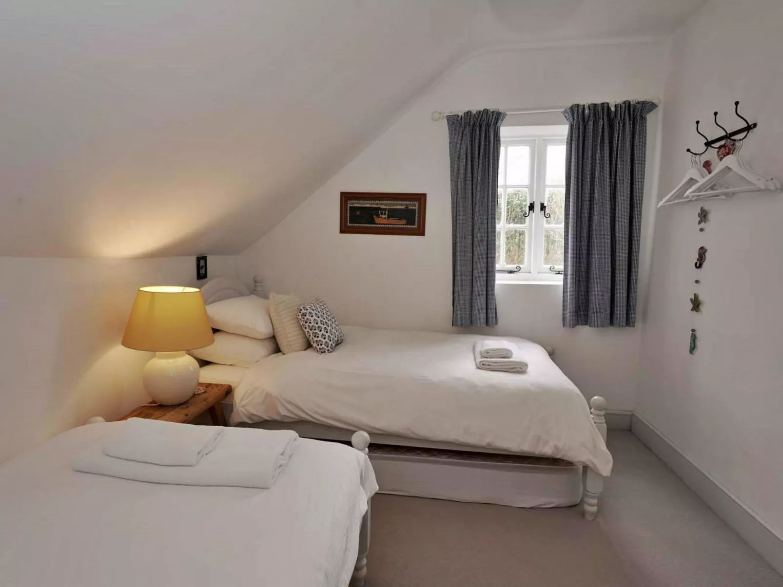 Porthcothan Mill Cottage - Drinnen