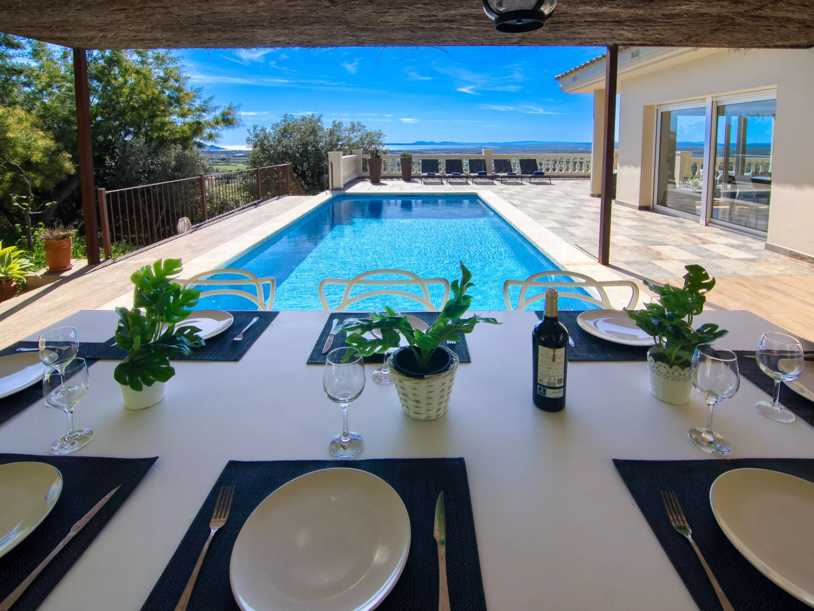 Belle vue - Draußen