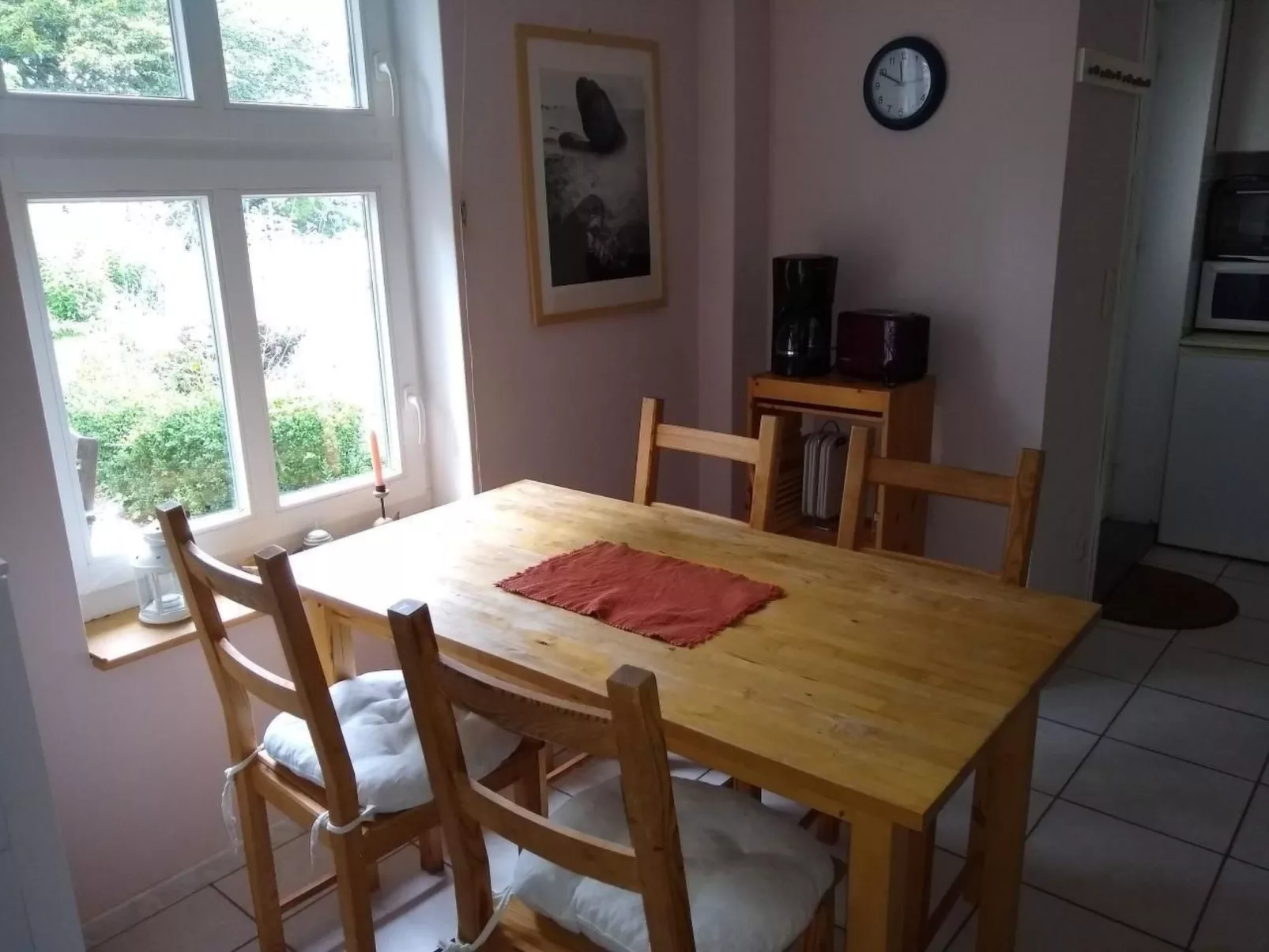 Kleine Ferienwohnung in Groß Mohrdorf mit Terras - Dedans