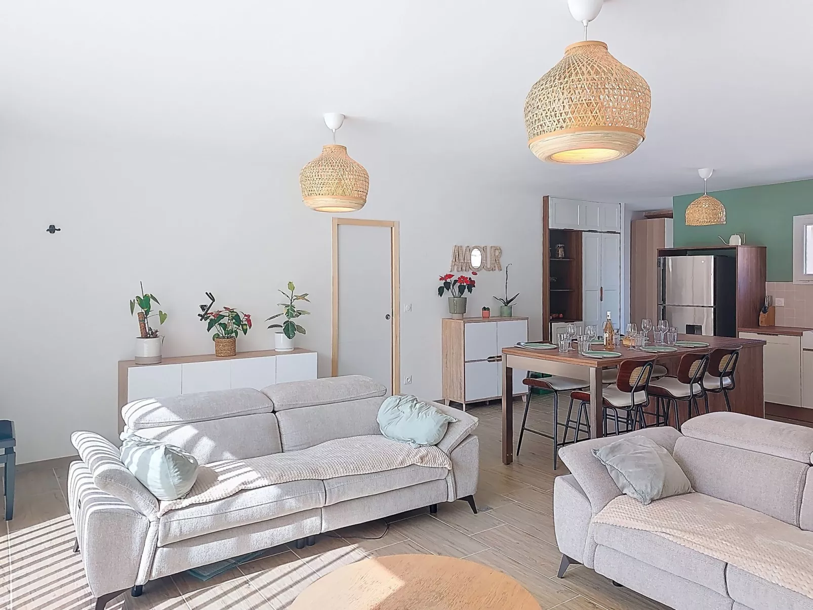 AQUI SIAN BEN - Dedans