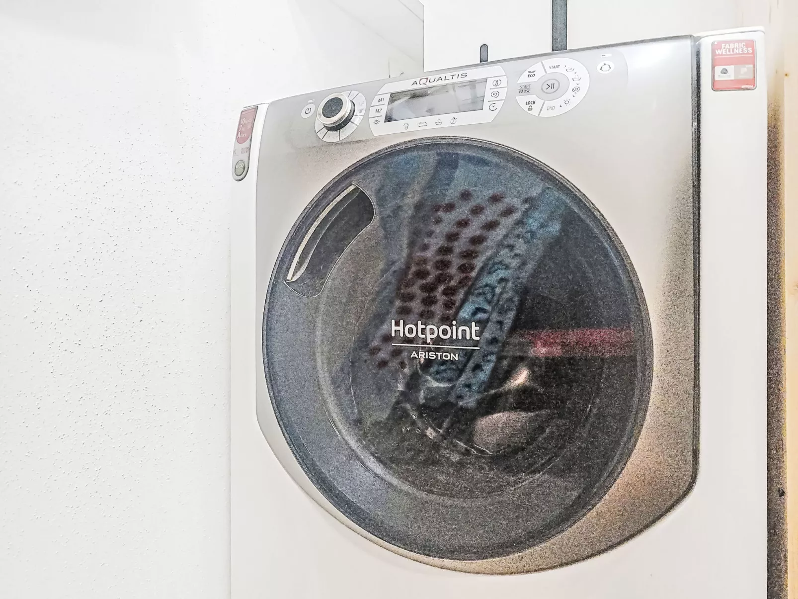 Acquamarina - Inside