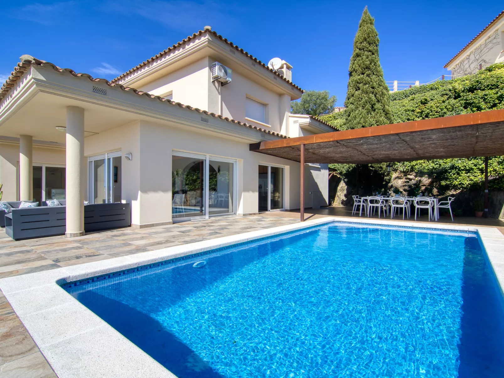 Belle vue - Draußen