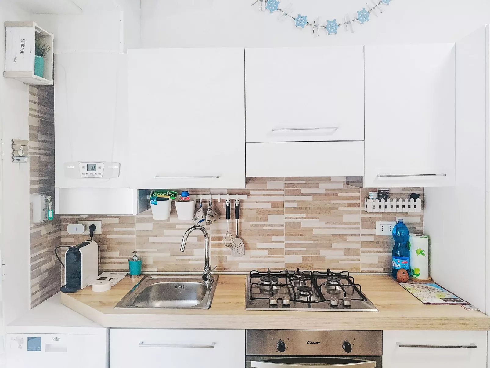 Acquamarina - Inside