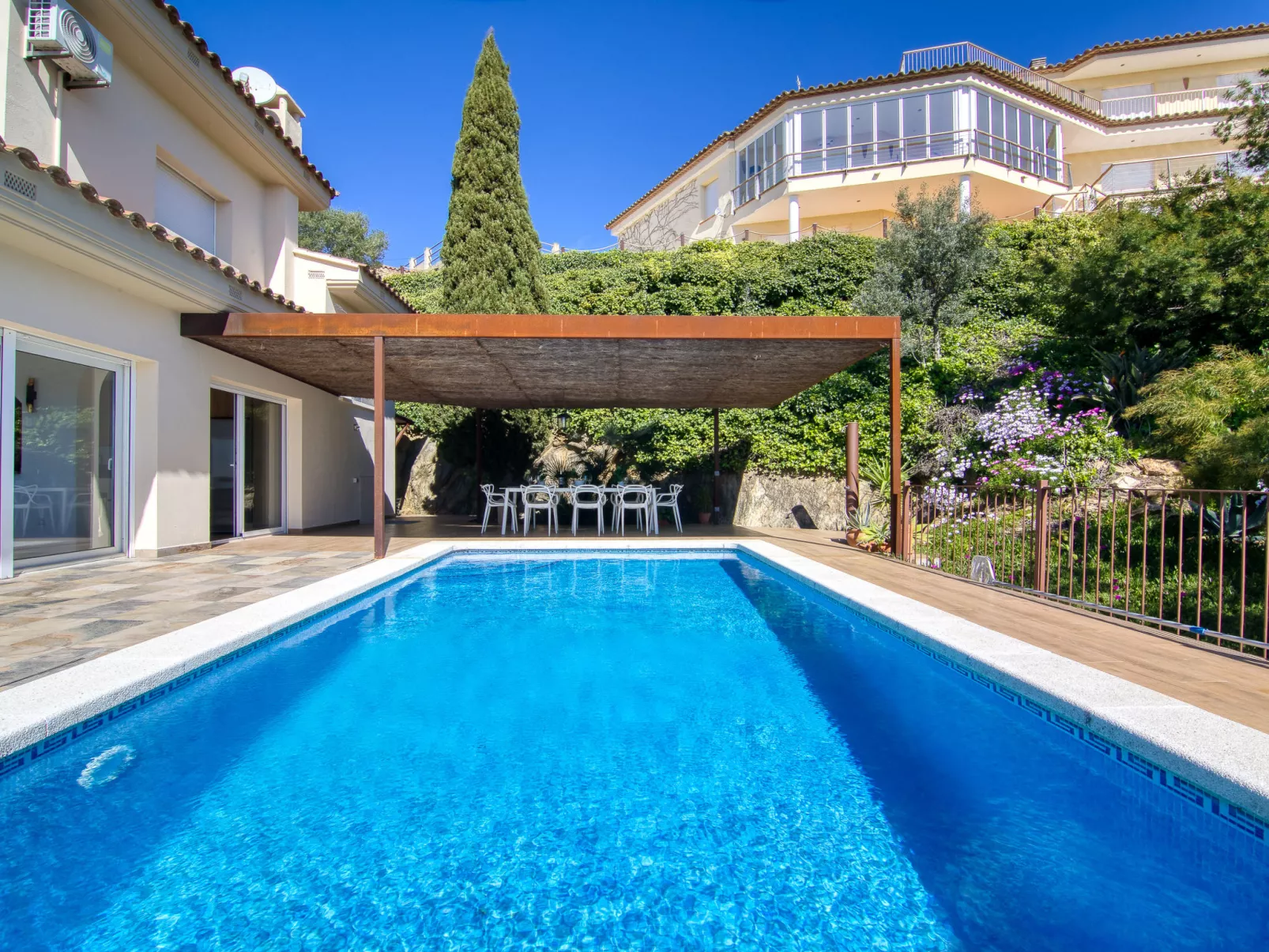 Belle vue - Draußen