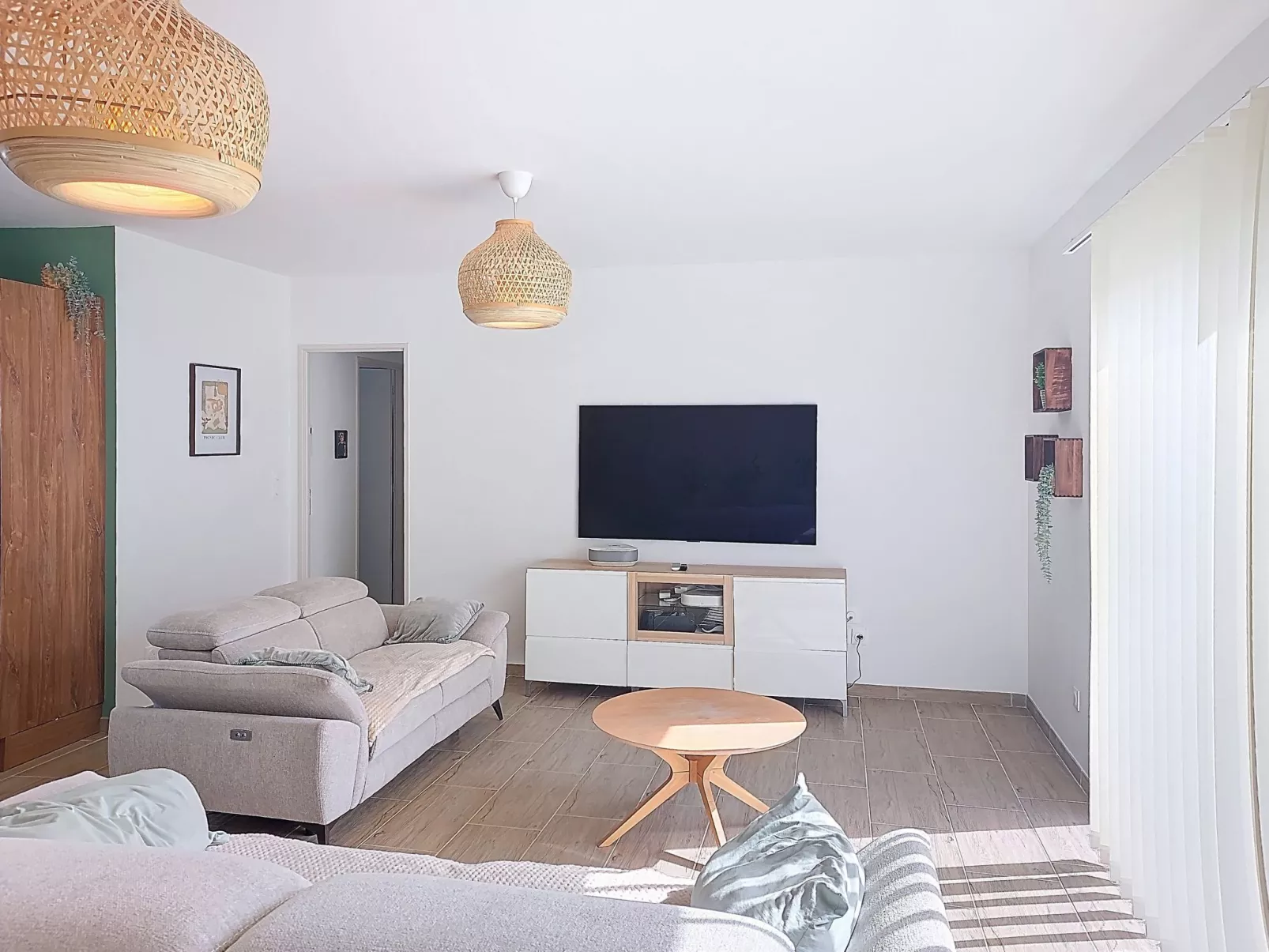 AQUI SIAN BEN - Dedans