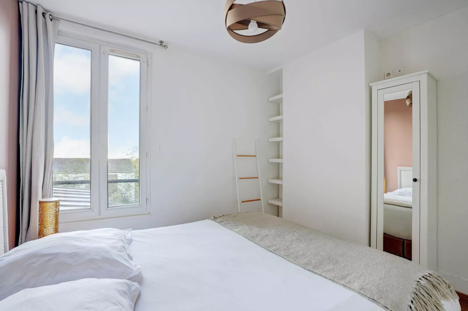 TB-101-THOREZ - Untagged