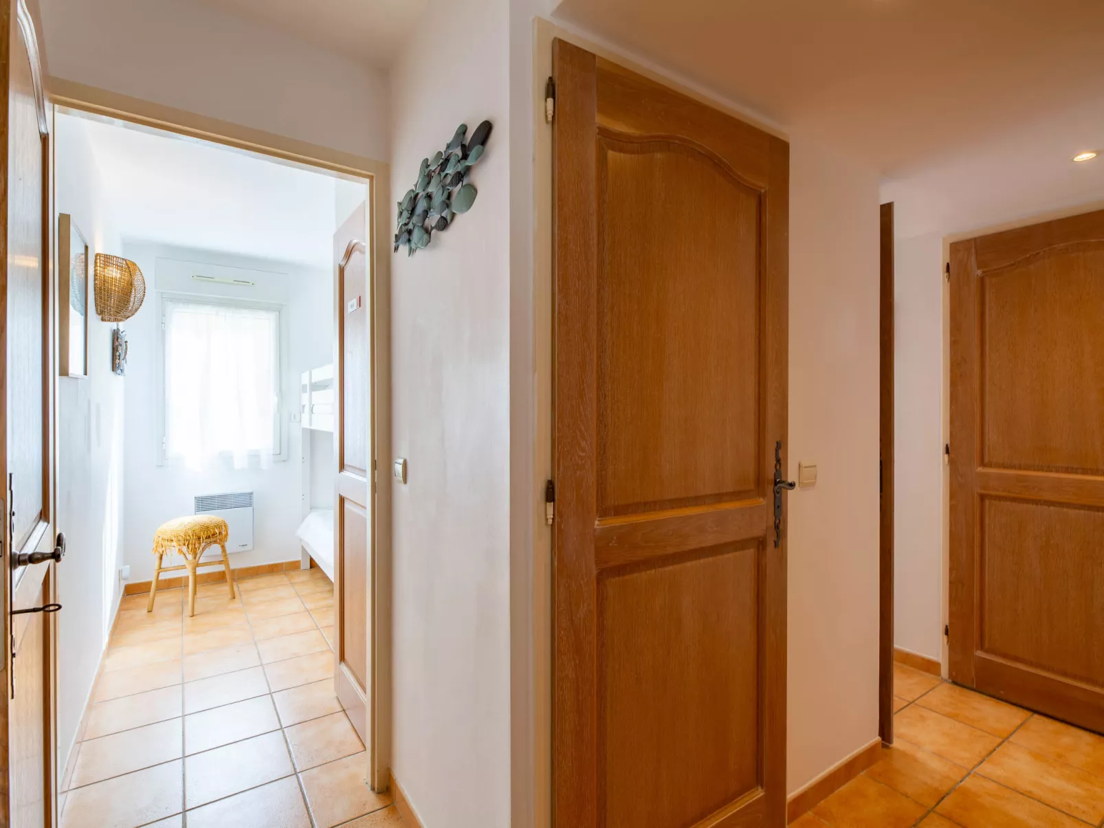 Les Pins Bleus - Drinnen