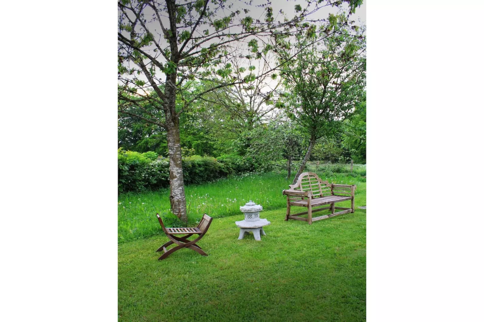 Haus Hunnenberg - Jardins en été