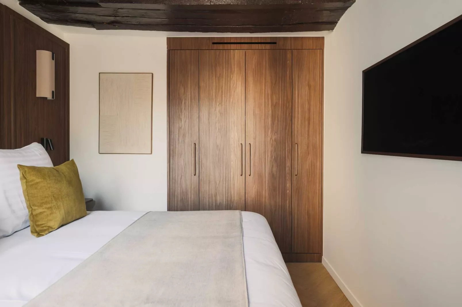 FDL-14-PRIVAS-4 - Untagged